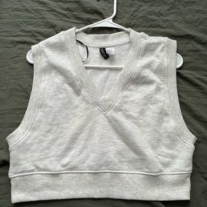 Crop vest